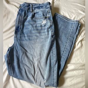 AE Stretch Ripped Curvy Mom Jean